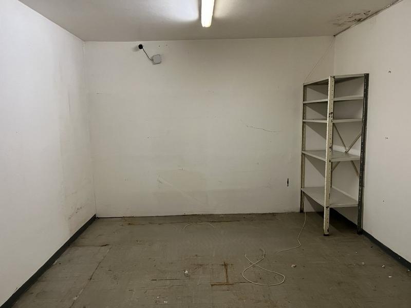 To Let Commercial Property for Rent in Paarden Eiland Western Cape